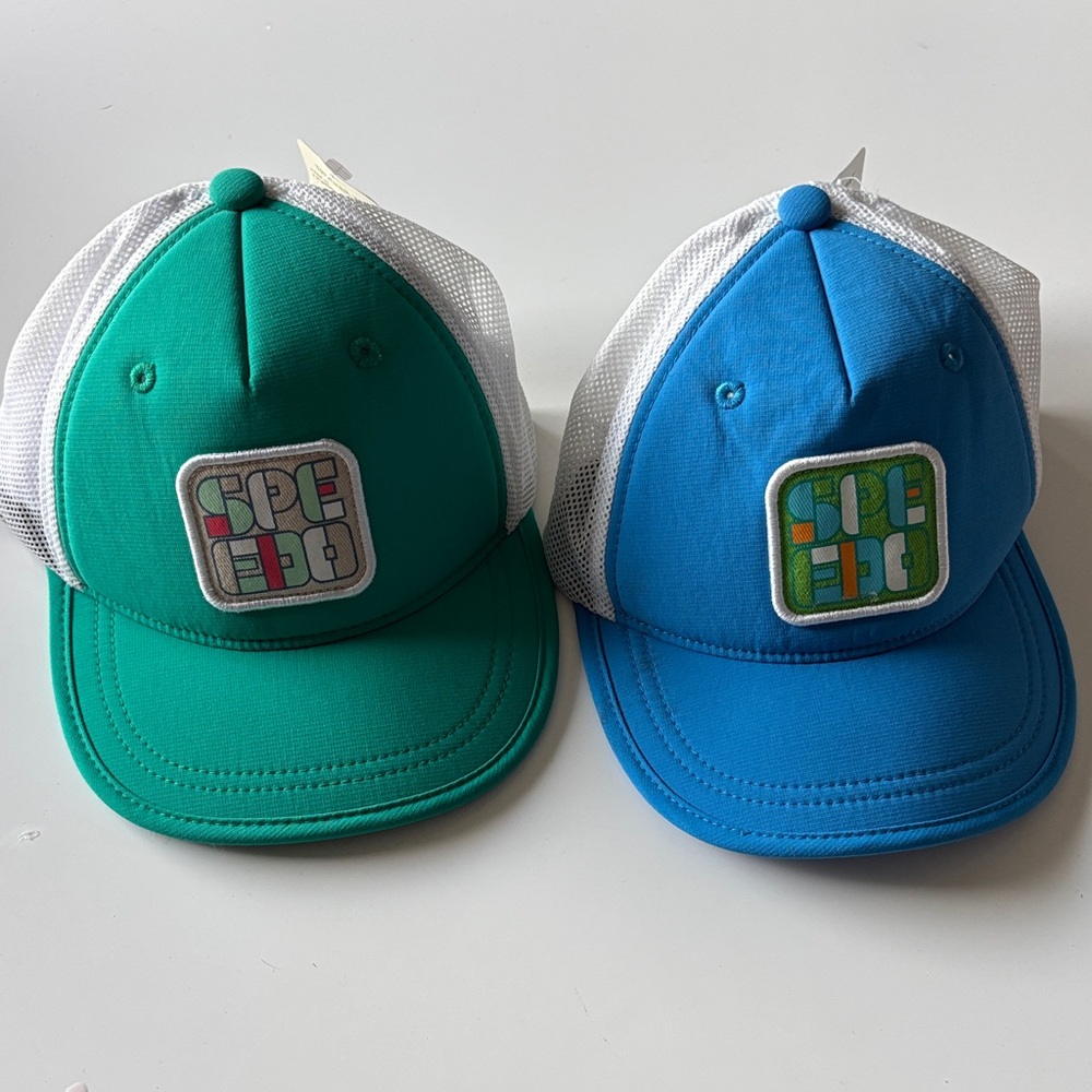 Speedo Kids Mesh Trucker Caps in Green and Blue